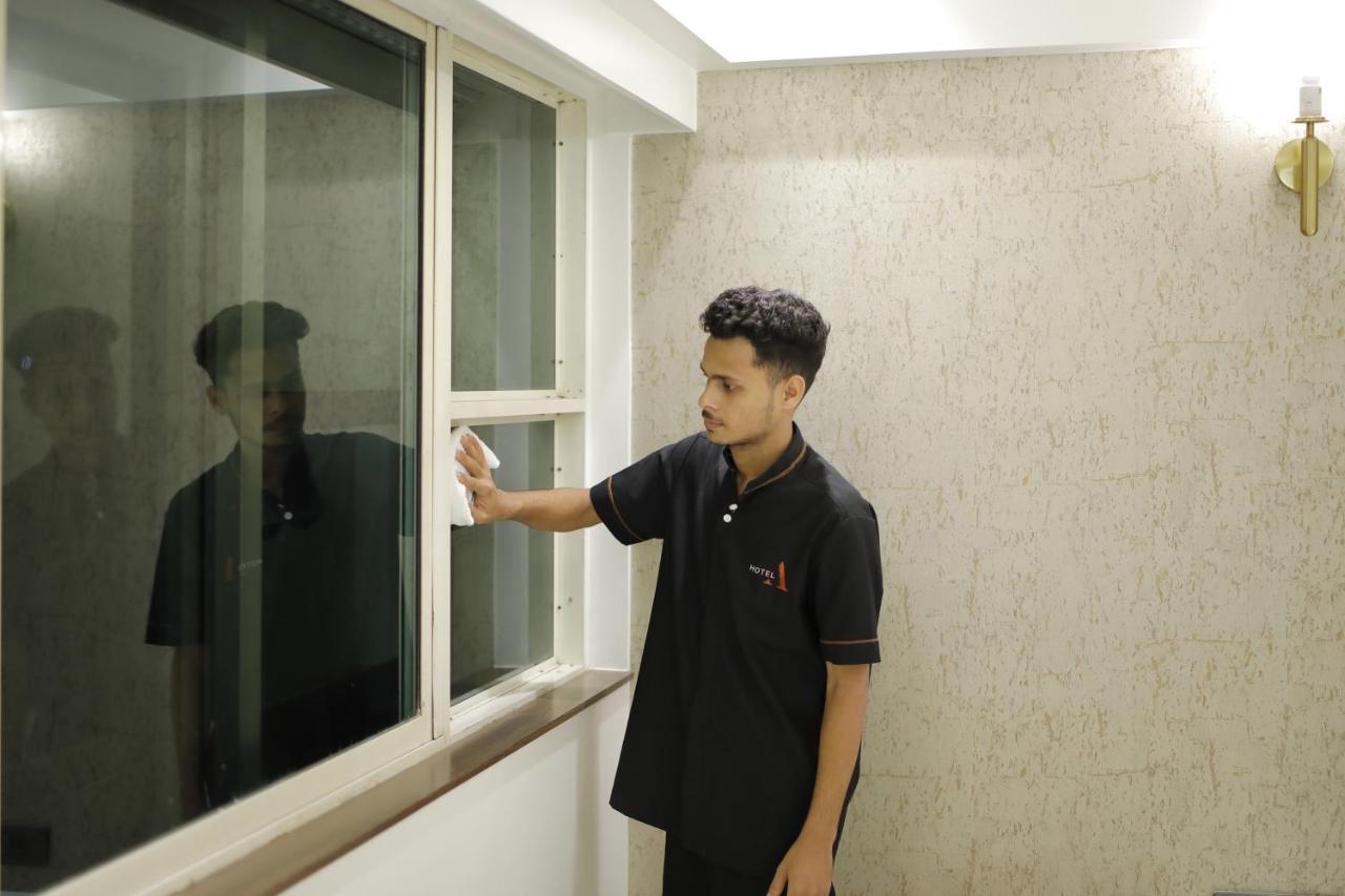 Hotel Ariana Residency Mumbai  Buitenkant foto