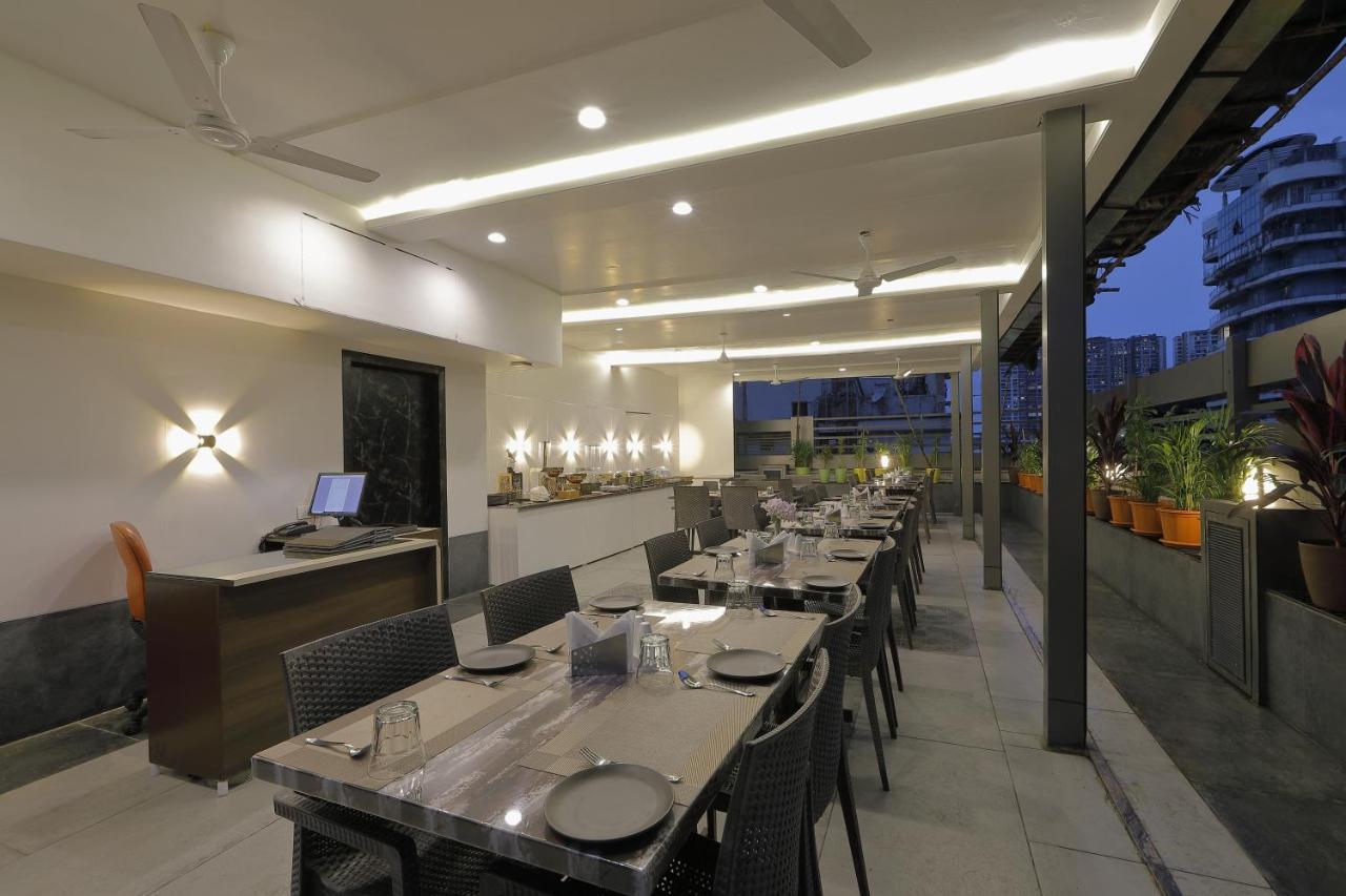 Hotel Ariana Residency Mumbai  Buitenkant foto