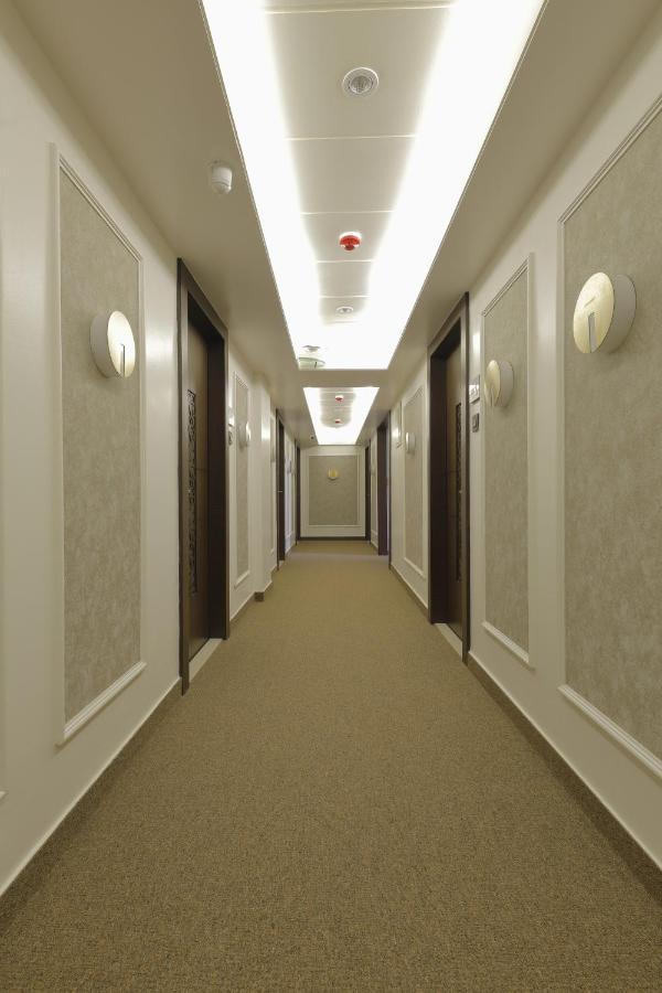 Hotel Ariana Residency Mumbai  Buitenkant foto